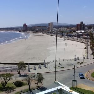Piriapolis Hermoso Apto Frente Al Mar Con Cochera