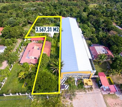 Terreno En Venta, Zona Urubo