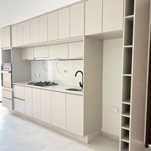 Departamento De Lujo En Alquiler - A Estrenar  Equipetrol