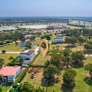 Hermoso Terreno En Venta En El  Condominio Urubo Golf  