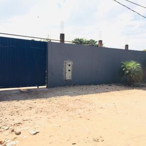 Casa  En Venta Detras De La Sede De Blooming