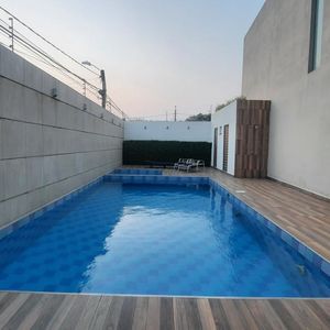 Casa Exclusiva En Venta, 3 Suite, Churrasquera Y Piscina 
