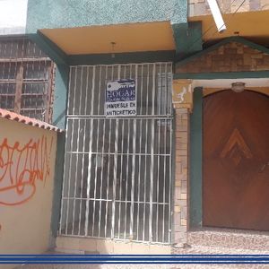Local Comercial En Anticrético $us 12000