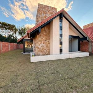 Casa En Anticretico C/cotoca 