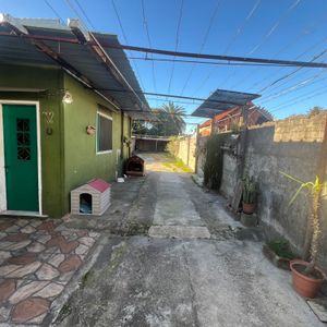 Venta De 3 Unidades Y Cocheras. Unico Padrón.  Cerrito De La Victoria.