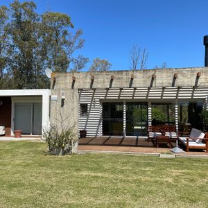 Hermosa Casa En Bella Vista