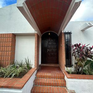 Casa Para Empresa En Alquiler