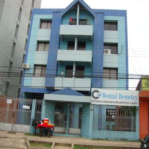 En Av.paraguá Entre 2do Y 3er Anillo, Edificio De 4 Pisos  En Venta