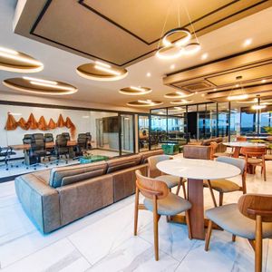 Sky Moon Equipetrol 3 Dormitorios 