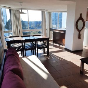 Apartamento En Venta 2 Dormitorio , Punta Del Este.