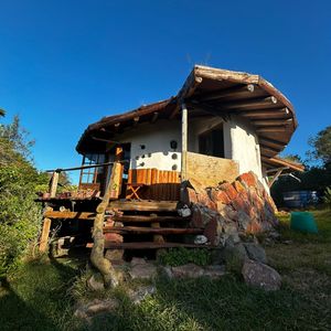 Casa A La Venta En Villa Serrana || Amplio Terreno Permacultura 1 Dormitorio