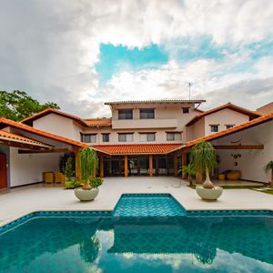 Casa En Alquiler Totalmente Amoblada