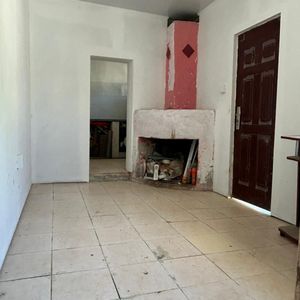Dueño Alquila Monoambiente Con Cocina Definida Y Baño Completo.