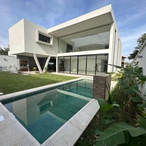 A Estrenar - Casa En Cond. Santa Cruz La Vieja, Urubó