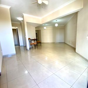 Departamento De 2 Dormitorios En Venta 2do Anillo 