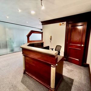 Llave En Mano! Oficina Amoblada  En Alquiler