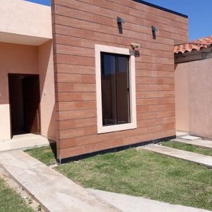 Vendo Casa A Estrenar, 75.000 $, Zona Virgen De Cotoca Y Cumavi Entre 7mo Y 8vo 
