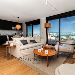 Apartamento De Dos Dormitorios Con Terraza En Venta En Punta Carretas