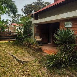 Complejo De Cabañas Y Restaurante En Aguas Dulces