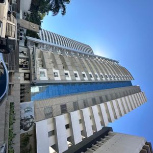 Alquiler Amoblado 1 Dorm En Piso Alto Con Balcon Condominio Platinum