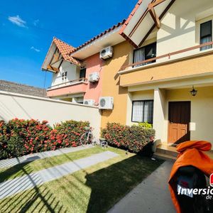Hermosa Casa En Venta Zona Norte, Zona Residencial, Remanso 3, 8vo. Anillo