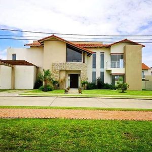 Tu Casa Ideal En El Urubó