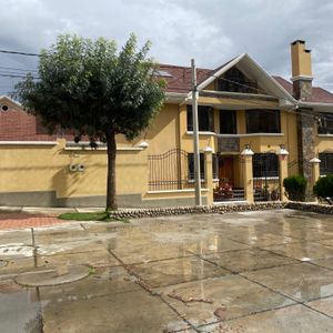 Achumani Oportunidad! Casa A Precio De Terreno