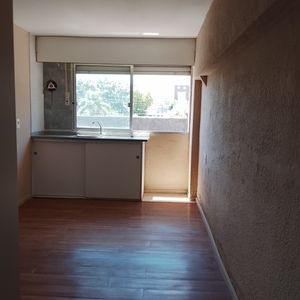 Monoambiente,mejor Ubicacion.ideal Estudiantes,excelente Precio,modernizado