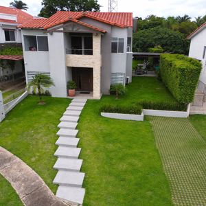  Casa En Venta – Condominio Los Parques II (urubó)