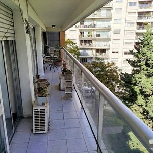 Venta Bajo! Oportunidad En Pocitos. Hermoso Apto De 180mts, Ggex2