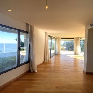 Alquiler Apartamento 3 Dormitorios Y Servicio En Punta Gorda