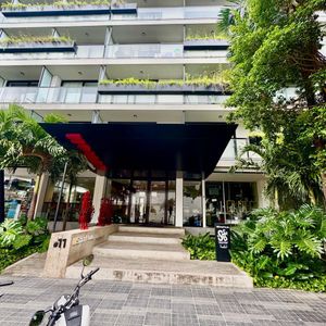 Monoambiente Amoblado En Alquiler – Condominio Nomad, Equipetrol