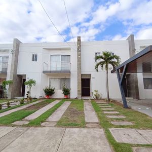 Casa En Venta En Condominio Brisas Del Norte I