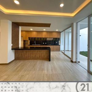Casa En Venta  T/C Flexible
