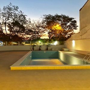 Zona Norte A Cuatro Cuadras Del 2do Anillo Av. Banzer