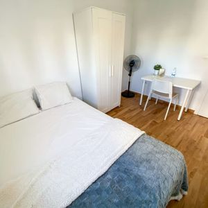 Cuarto Con Baño Privado En El Centro