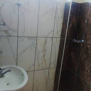 Depto En Edificio Familiar En Alquiler