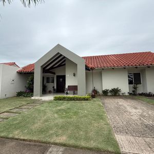  Casa En Venta – Las Palmas 2