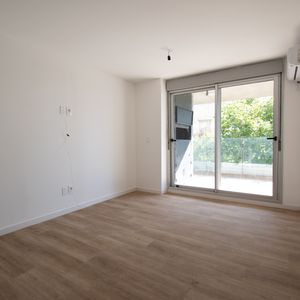 Alquiler Apartamento 1 Dormitorio Terraza Con Parrillero Y Garaje En Cordón