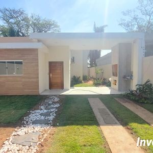 Casa En Venta De 3 Dormitorios En Valle Sanchez