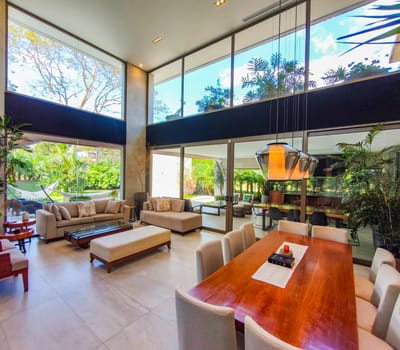  Casa De Lujo En Venta - Colinas Las Palmeras