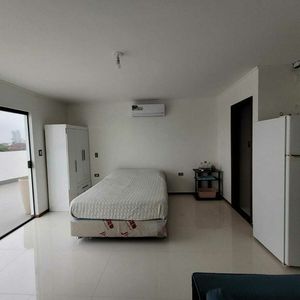 Monoambiente Amoblado En Alquiler Con Terreza 2do Anillo Y Paragua.