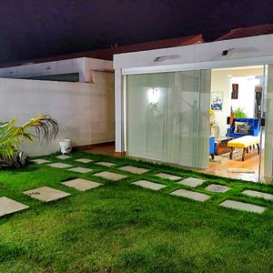 Casa En Venta En El Condominio Fontana La Riviera Zona Norte 