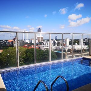 Departamento De 2 Dormitorios De 114 M2 En Alquiler, Zona Equipetrol 