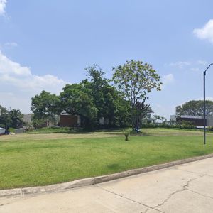 Terreno En Venta En Plena Esquina