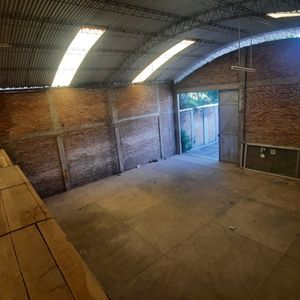 Depósito En Alquiler - Av. Banzer Y 4to Anillo