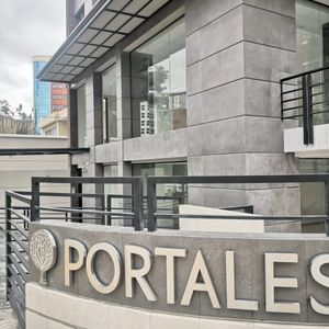 Alquiler Local Comercial, Calle 17 Calacoto, La Paz