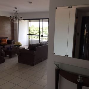 Amplio Departamento En La Mejor Zona De La Ciudad