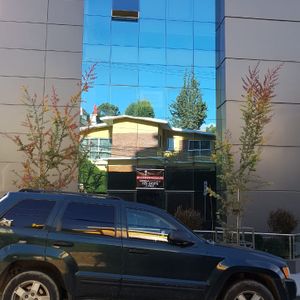 Lujosasa Oficinas Edificio Torre Empesarial Titianium Calle 22 De Calacoto