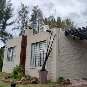 Vendo  Casa - Con Piscina - Muy Comoda - Vivir O Renta  - 